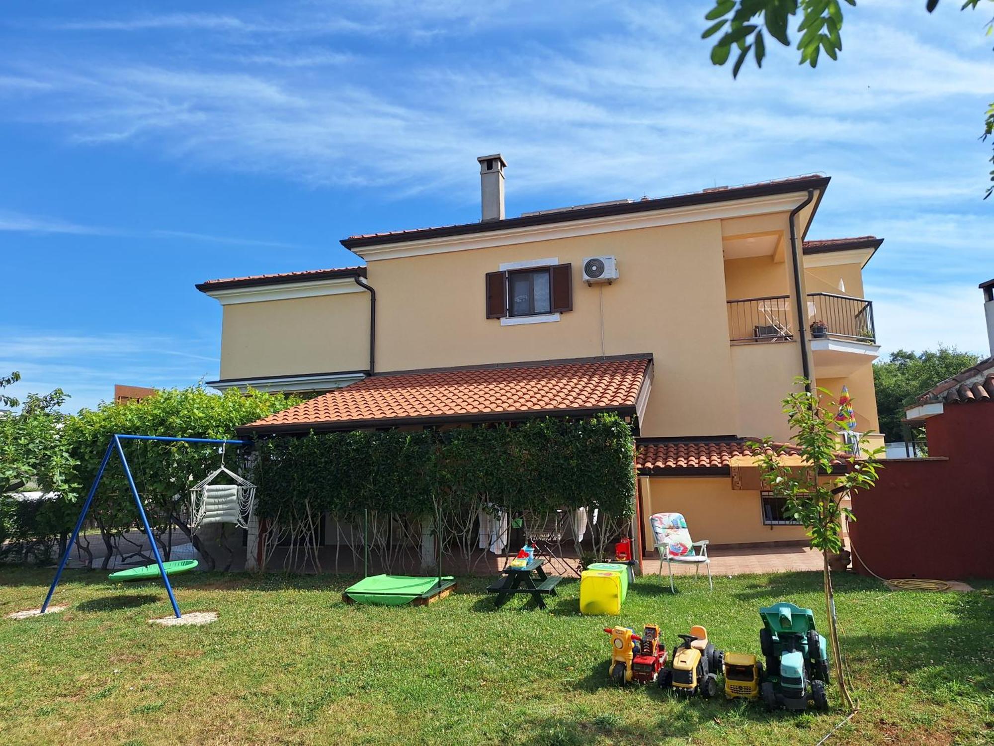 Apartmani Berber Babici Екстер'єр фото